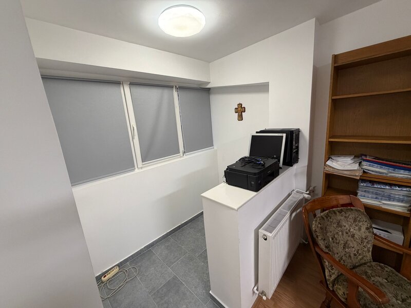 Colentina, de vanzare garsoniera,